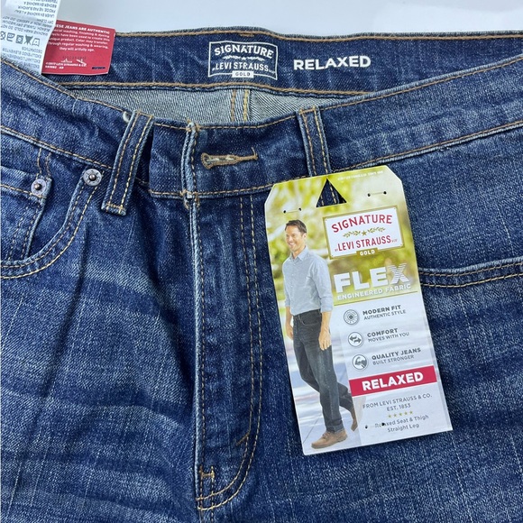 Levi Straus Relaxed Jeans N233-12 - Picture 3 of 10